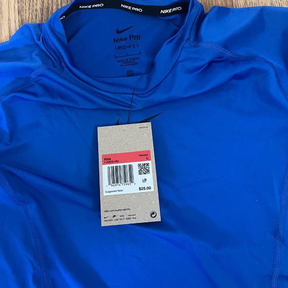 Nike Kids Dri-FIT Training Tee (2) - Picture 4 of 4